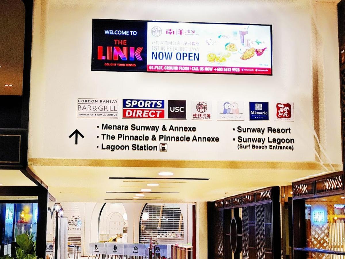 Exclusive Family Suites 5-6 Pax @ Sunway Pyramid เปอตาลิงจายา ภายนอก รูปภาพ