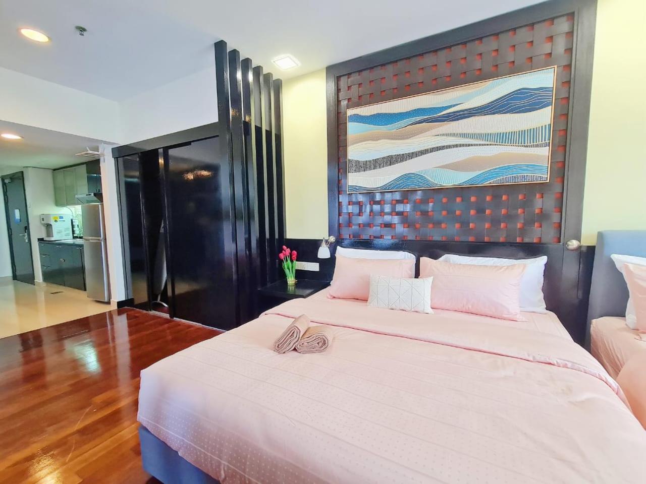 Exclusive Family Suites 5-6 Pax @ Sunway Pyramid เปอตาลิงจายา ภายนอก รูปภาพ