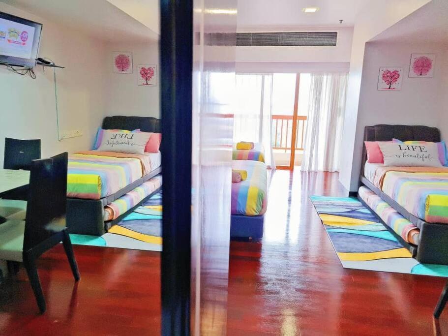 Exclusive Family Suites 5-6 Pax @ Sunway Pyramid เปอตาลิงจายา ภายนอก รูปภาพ