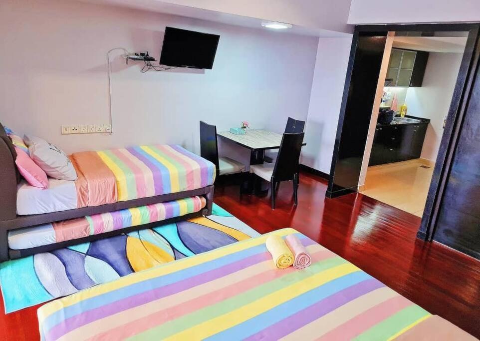 Exclusive Family Suites 5-6 Pax @ Sunway Pyramid เปอตาลิงจายา ภายนอก รูปภาพ